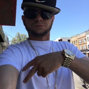 Meet your Posher, Christian